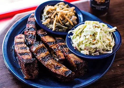5% Cash Back at Sonny Bryan's Smokehouse