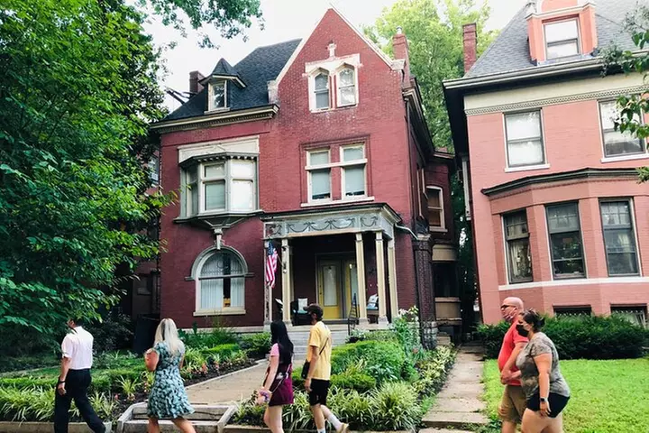 Old Louisville Ghost Tour as Recommended by The New York Times @ 4t...