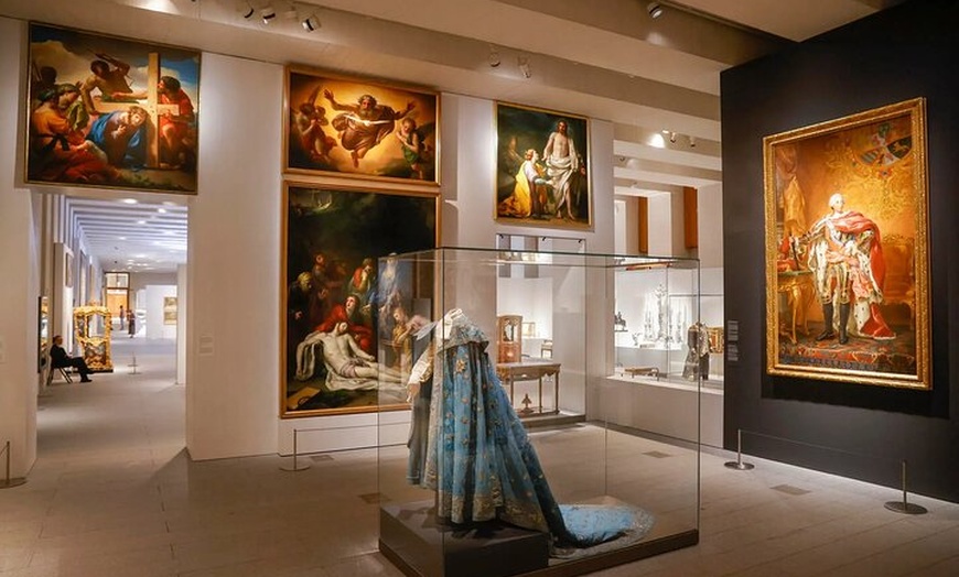Image 8: Tour Guiado por la Galería de las Colecciones Reales