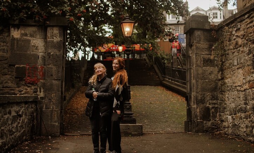 Image 5: Edinburgh Photo Shoot - capture your memories !