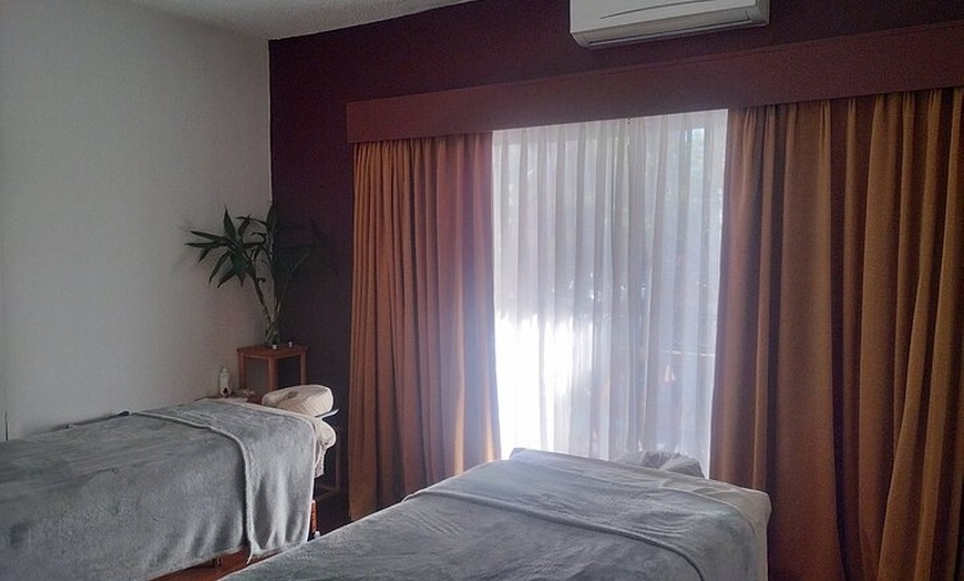 Image 1: Private Massage Experience in Ensenada