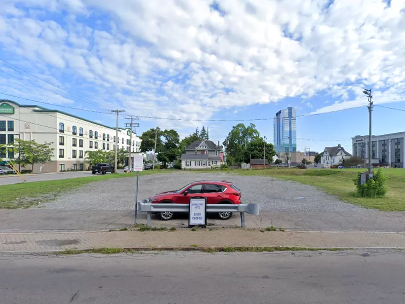 Parking at 402 Buffalo Ave. Lot - P8030