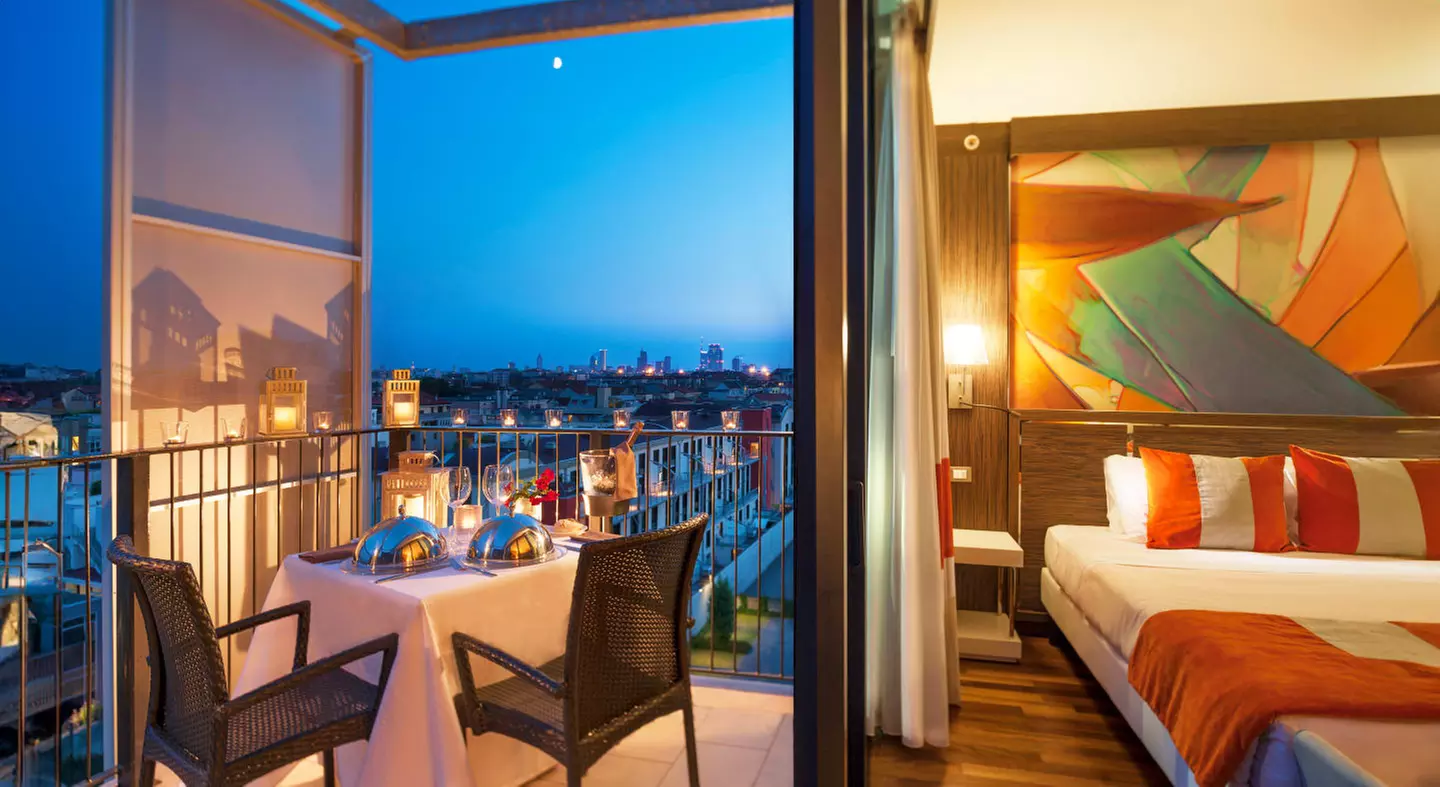 ✈ ITALIEN | Mailand - Ramada Plaza Milano Hotel 4*, 2 Nächte - City Trip - Primary Image