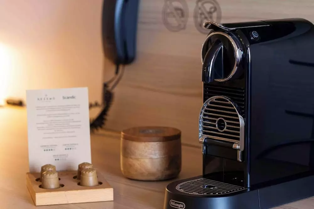 ✈ DEUTSCHLAND | Hamburg - Scandic Hamburg Emporio 4*, 2 Nächte