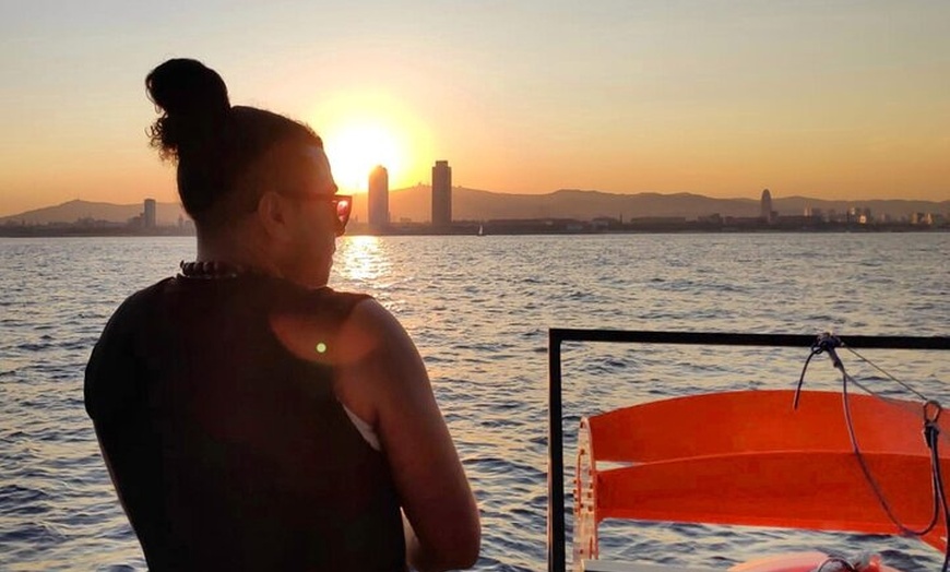 Image 19: Alquiler de Barcos Individuales Cruceros a Pedales Valencia Cycle Boat