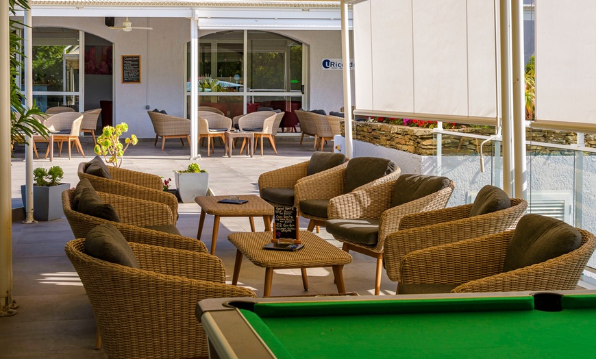 Image 6: ✈ CORSE | Macinaggio - Hôtel U Ricordu 4* - Petit-déjeuner inclus