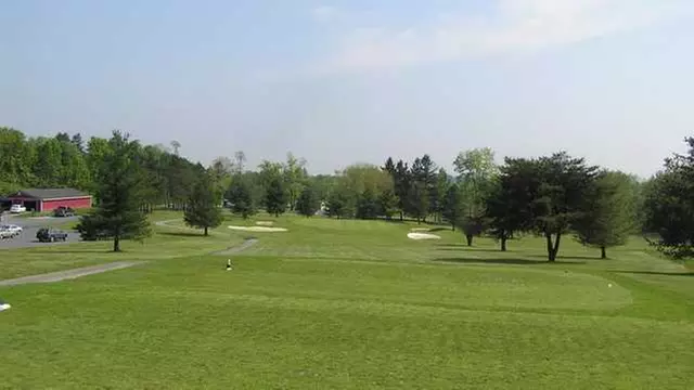 Online Booking - Round of Golf at Sportsmans Golf Course - Primary Image