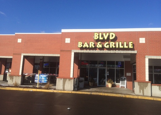 5% Cash Back at Blvd Bar & Grille
