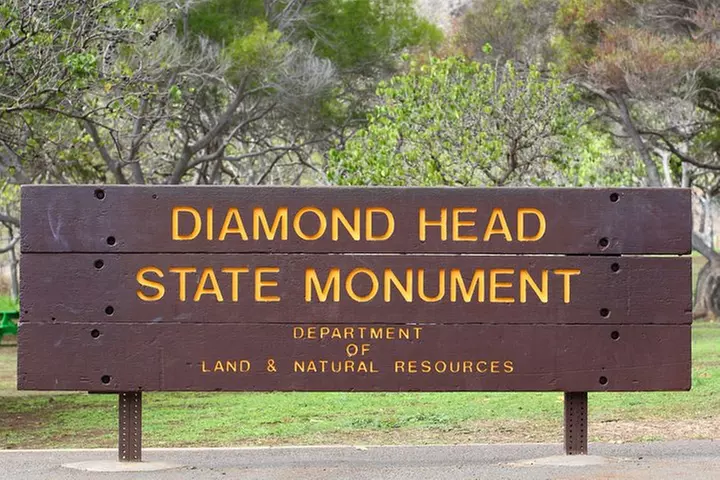 East Oahu Shoreline Self-Guided Audio Tour