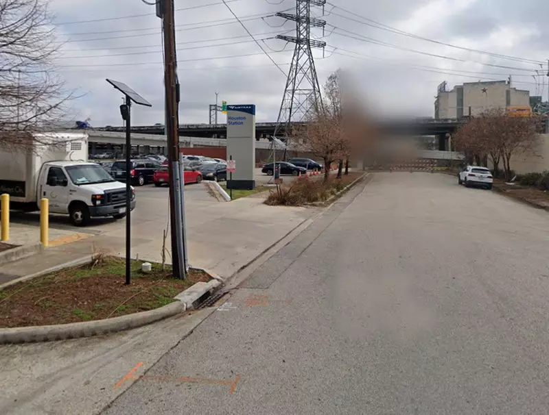 Parking at Lot 1519 - Primary Image