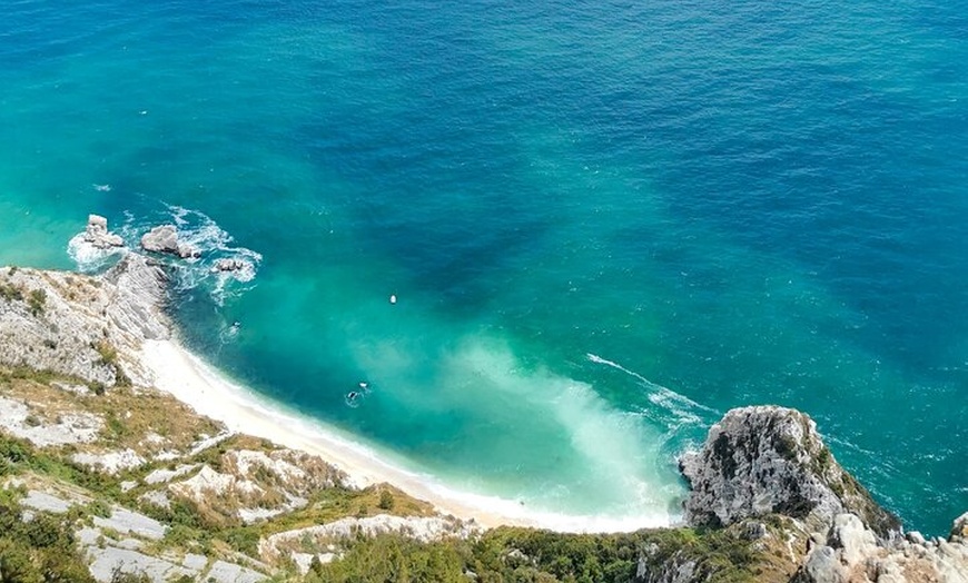Image 1: 5 ore di trekking nei luoghi più suggestivi del Monte Conero Sud