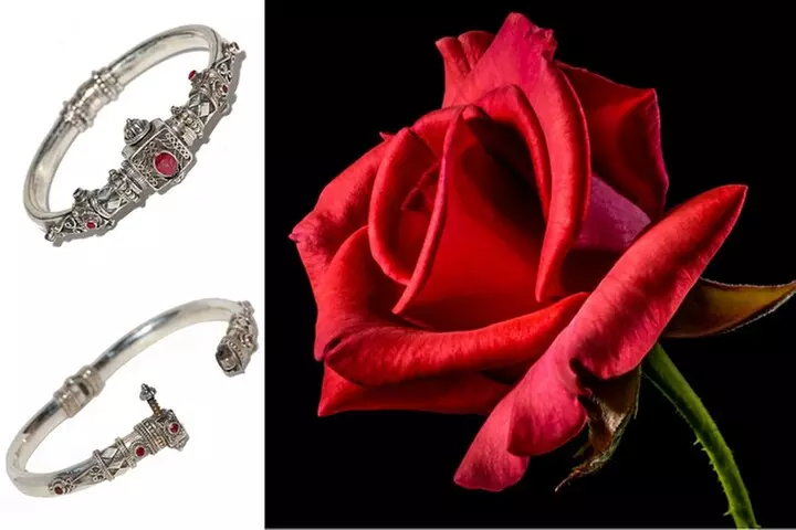 Sound Bath Meditation and Yoga Experience: Retail Therapy Gift for ...