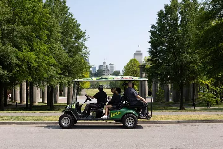 Explore the City of Nashville Sightseeing Tour by Golf Cart