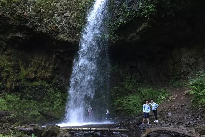 Hike and Bike Tour to Columbia River Gorge Waterfalls
