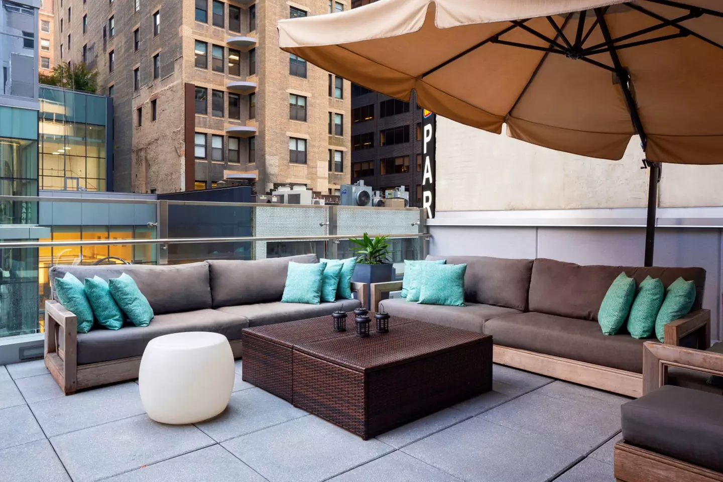 ✈ STATI UNITI | New York - Even Hotel New York - Midtown East, an I...