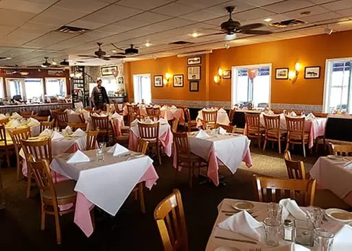 5% Cash Back at The River Grill