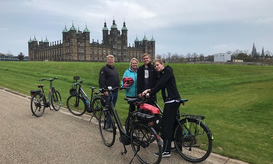 Image 16: Edinburgh City Bike Tour - Choice of E-Bike or Manual