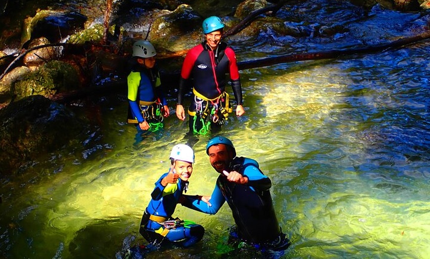 Image 3: Canyoning Grenoble : le canyon du Furon