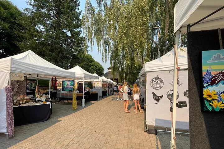 Leavenworth Exclusive Tour from Seattle