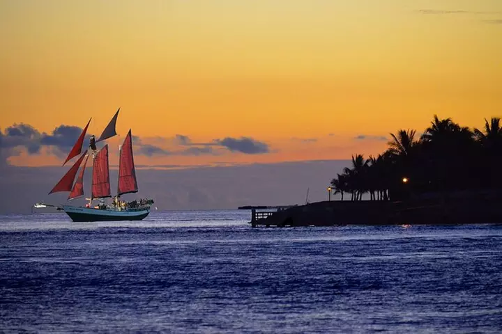 Key West: Sunset Sail Full Bar, Live Music & Dinner & Early Morning...