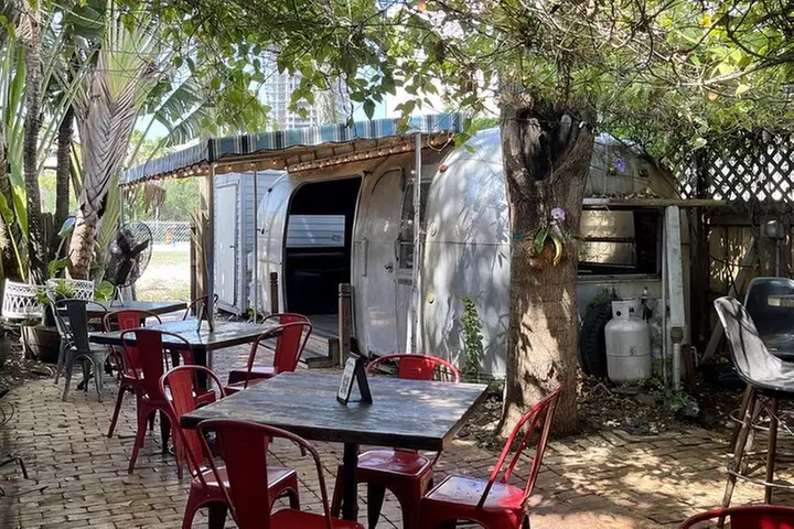 Prohibition Dinner & Drinks Tour