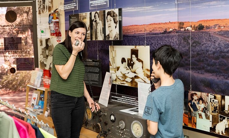 Image 10: Alice Springs School of the Air Guided Tour Ticket