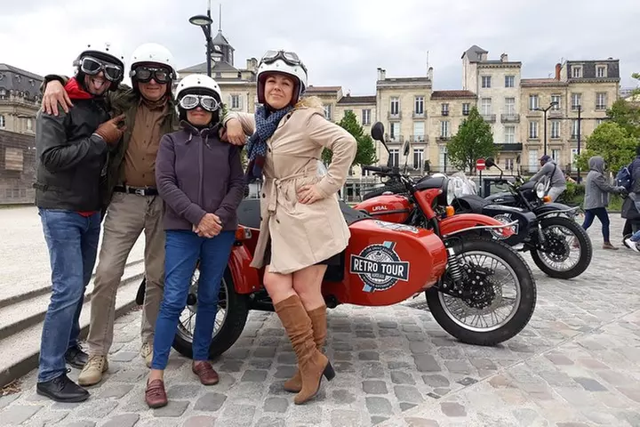 Visite privée de Bordeaux en side-car