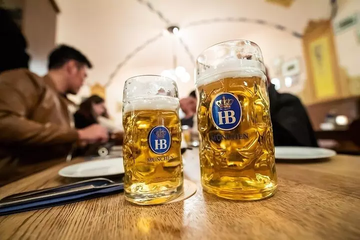 Abendtour durch München mit Bier und Essen