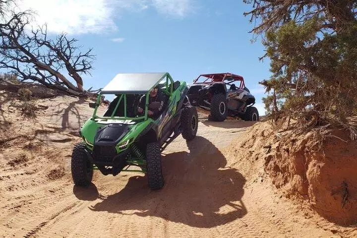 Spring Special 2.5hr Hell's Revenge - You Drive Moab's Best UTV - Primary Image