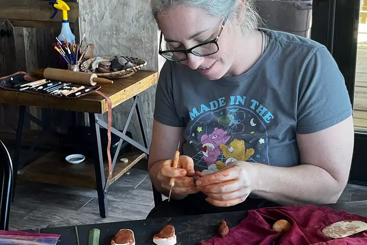 Intro to Wild Clay/Earthenware Pottery Workshop