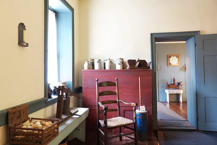 Guided Tour of the Lititz 1792 Johannes Mueller House