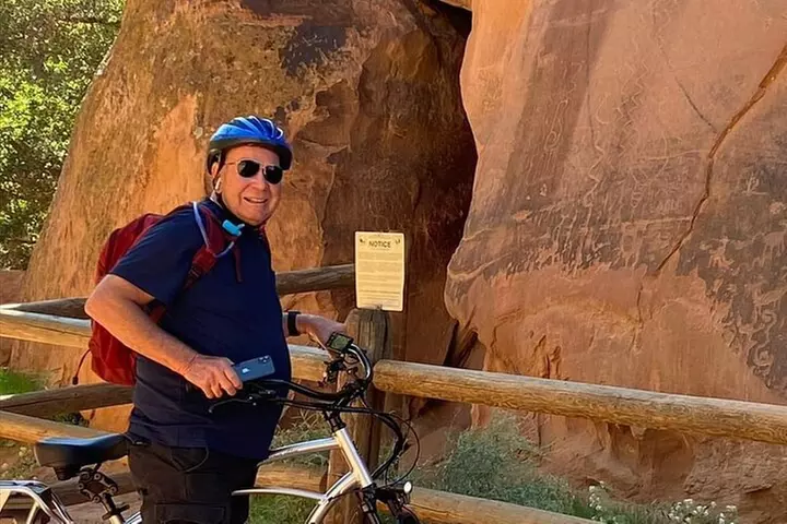 2 hour Moab Ebike Petroglyph Tour - Primary Image
