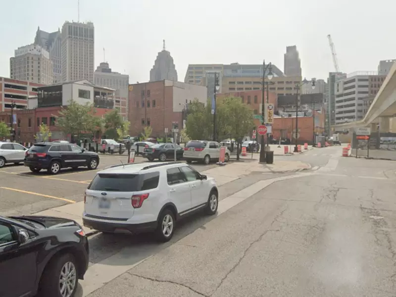 Parking at 400 Macomb St. Lot