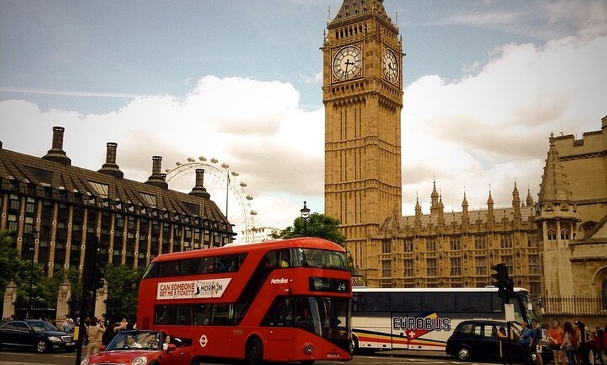 Image 17: Private Windsor Castle Tour from London Including Fast Track Pass