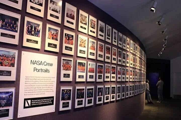 Houston: Tunnel Tour & NASA Space Center Ticket/Transport