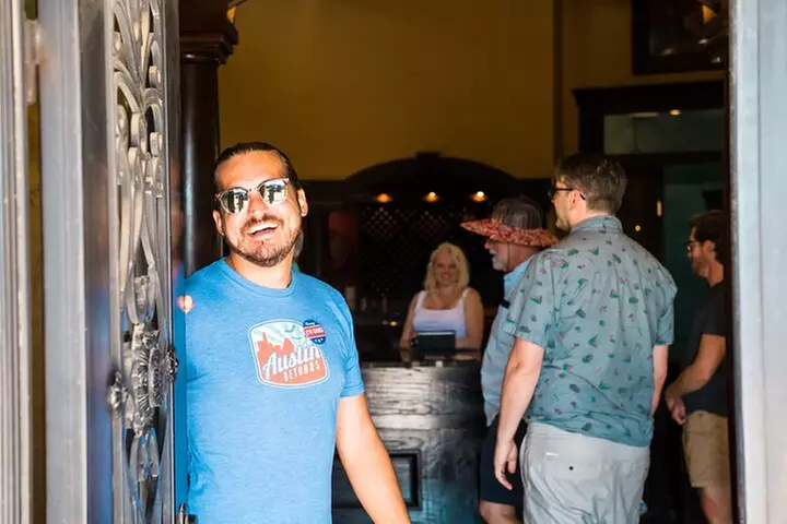 Half-Day Hill Country Wine Shuttle From Austin