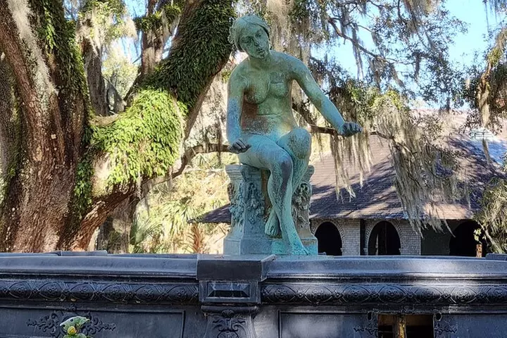 Beyond the French Quarter Bike Tour