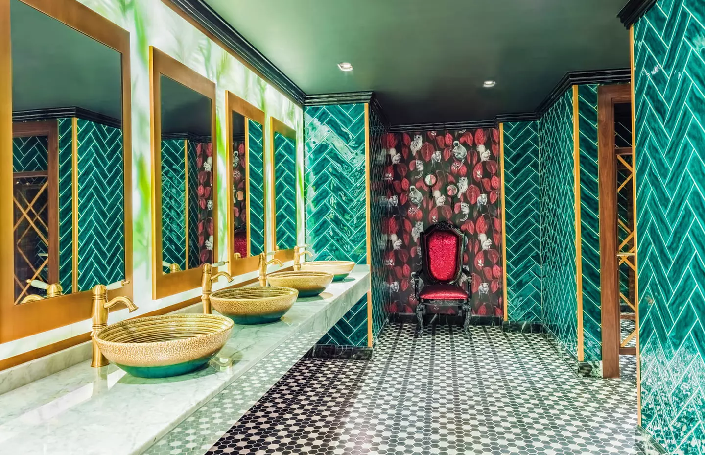 ✈ UNITED ARAB EMIRATES | Dubai - Hyatt Regency Dubai Creek with act...