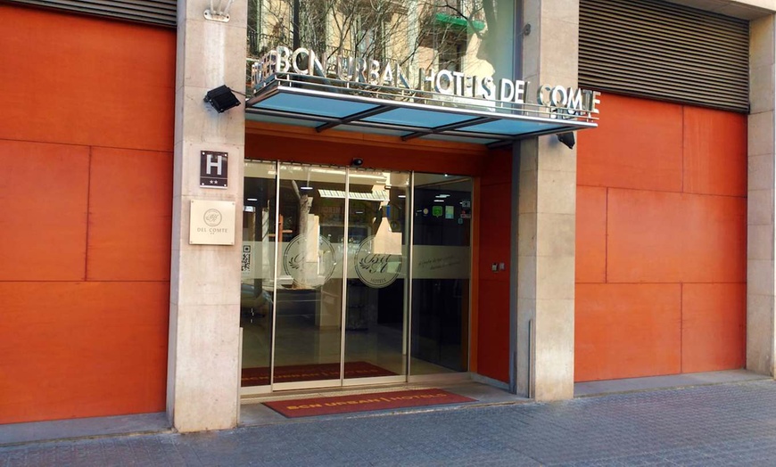 Image 1: ✈ SPAGNA | Barcellona - BCN Urban Hotels Del Comte 2* - City break