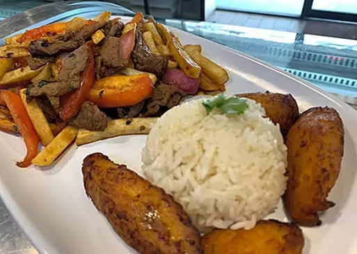 5% Cash Back at Cali Aji Latin Kitchen and Ba...