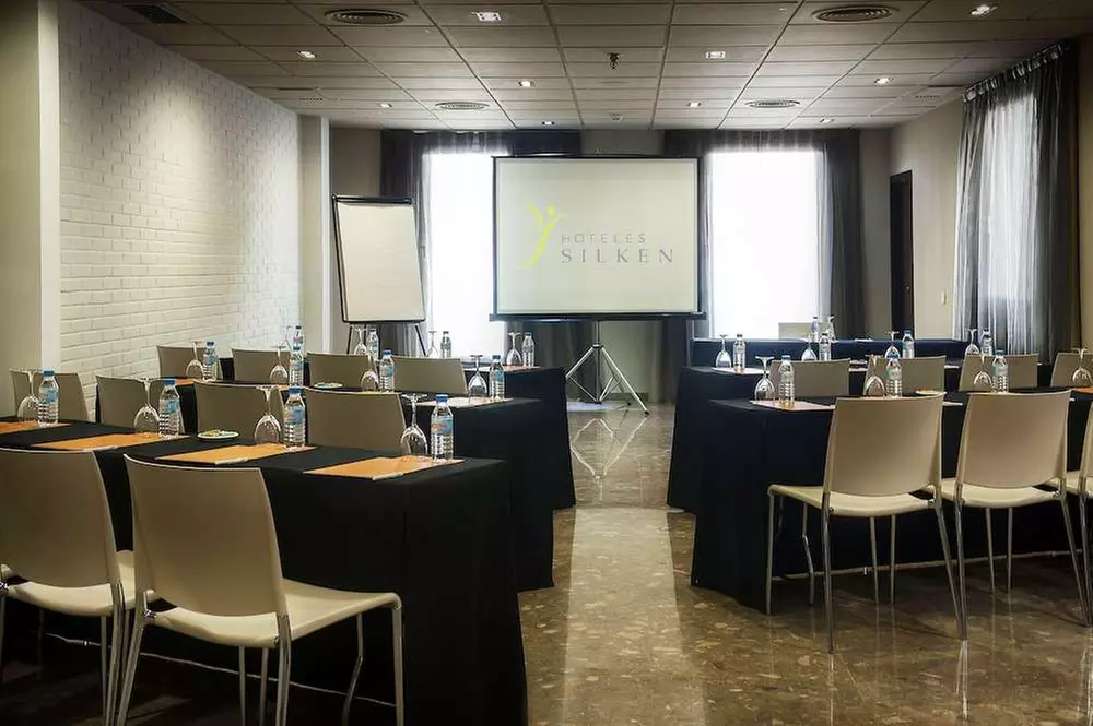 ✈ SPANIEN | Barcelona - Silken Ramblas 4*, 2 Nächte