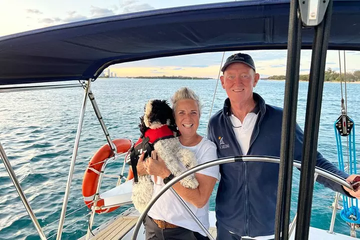 Gold Coast 2 hour Sunset Sailing Cruise with Drinks&Tasting Plate