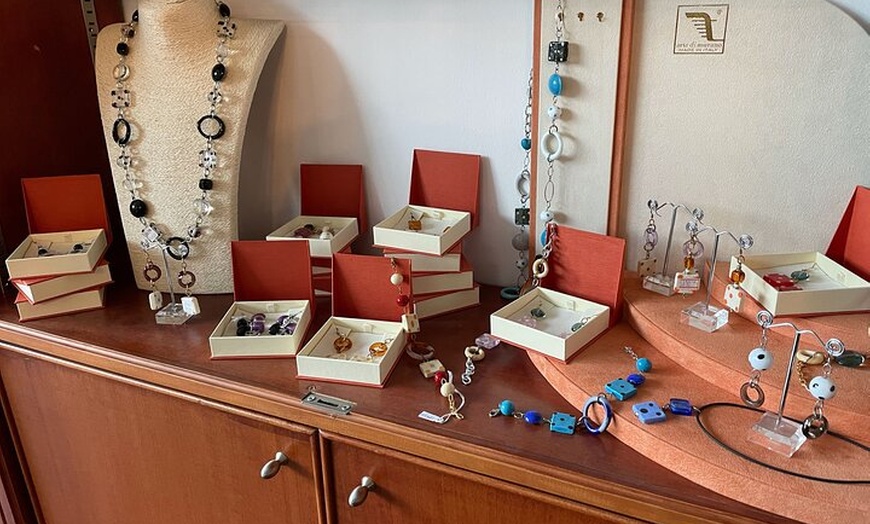 Image 31: Tour Fornace Arte di Murano vetreria artistica originale vetro di M...