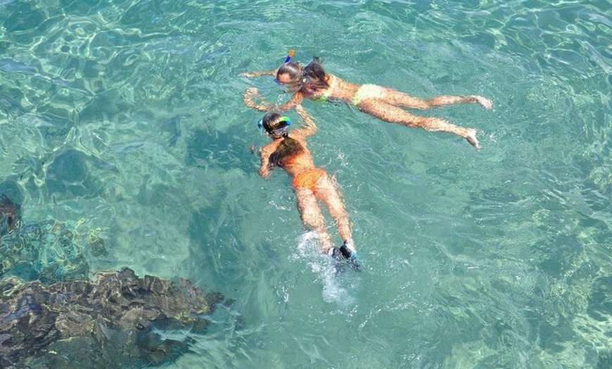 Image 5: Tour Privado Norte de Ibiza Calas Playas y Isla de Tagomago