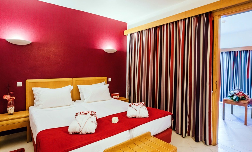 Image 4: ✈ ALGARVE | Albufeira - Muthu Forte da Oura Apartment Hotel 5*, 2 n...