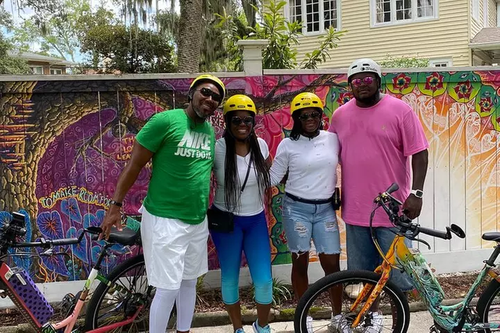 Electric Bike Art and Architecture Guided Tour in Jacksonville