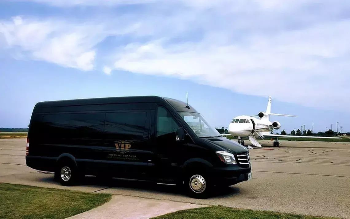 Branson's Best: Mercedes Benz Bus Tour - Second Medium