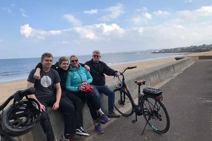 Edinburgh City Bike Tour - Choice of E-Bike or Manual