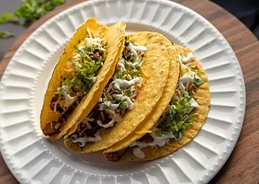 5% Cash Back at Burrito Bowl Mexican Grill