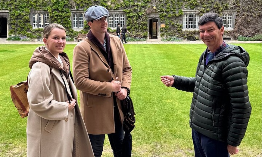 Image 8: Guided walking tour of Oxford; Discover Civil War History